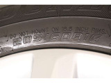 205/60R16    装着タイヤサイズです。 夏タイヤもスタッドレスタイヤの事も、トヨタモビリティ石川にご相談くださいませ