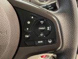 【アダプティブ・クルーズ・コントロール】予め設定した車速内でクルマが自動的に加減速。 前走車との適切な車間距離を維持しながら追従走行し、高速道路でのドライバーの疲労を軽減してくれる嬉しい機能付♪