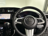 使いやすく運転しやすいレイアウトの運転席周り。