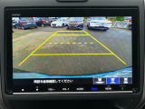 バックカメラ装着済!死角になりやすい後方もとても見やすいです☆車庫入れに自信がない方や縦列駐車が苦手な方にも、オススメ装備です!安心度もアップ!