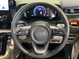 【純正革巻きステアリング】上質な革を使用することで、手にしっかり馴染みとても運転しやすいハンドルです♪