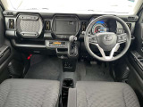 ●シートバックポケット(助手席) ●運転席シートリフター ●運転席&助手席シートヒーター