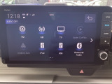 フルセグTV、Bluetoothオーディオ、ミュージックプレーヤー接続など多彩なオーディオ機能を搭載♪