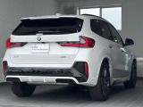 この度は弊社認定中古車をご覧いただき誠にありがとうございます。弊社はBMW 正規ディーラーですので遠方のお客様も安心してご購入下さい。ご不明な点がございましたらお気軽にお申し付けください。