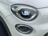 ●LEDヘッドライト:夜間走行時も良好な視界を確保し安心して運転できる高輝度LEDヘッドライトを装備!点灯速度が早く、消費電力も抑えられています。