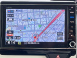 Gathersメモリーナビがついています。CD、DVD、サウンドコンテナ、Bluetoothオーディオ、フルセグが視聴できます。