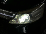 暗い夜道も照らしてくれるライト☆LED・HID・ハロゲンなのかこちらもチェックポイントです☆