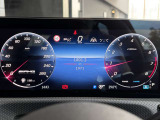 デジタルコックピットを装備。運転情報を見やすく、先進的に表示します。