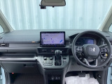 この度は、当店のお車をご覧いただきまして誠にありがとうございます。当店では全国販売・納車も行っております。県によって陸送費用は異なりますのでお気軽にお問い合わせください。