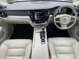 V60 T5 モメンタム 