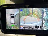 【アラウンドビューモニター】専用のカメラにより、上から見下ろしたような視点で360度クルマの周囲を確認することができます☆死角部分も確認しやすく、狭い場所での切り返しや駐車もスムーズに行えます。