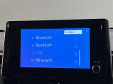 いまや必須装備「ナビゲーション」搭載!知らない場所にスイスイッとドライブ。もう、これなしではハンドルを握れませんね!でも運転中の操作は危険ですのでご注意ですね☆