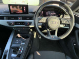 A5スポーツバック 2.0 TFSI クワトロ スポーツ Sラインパッケージ 4WD 