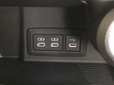 充電用USB端子(Type-C)とオーディオ用USB入力端子(Type-C)が設置されています。