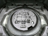 応急用のスペアタイヤが付属していますので万が一の時にも安心です