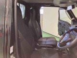 ご覧いただきありがとうございます!安心保証付きの展示車を多数揃えておりますのでお気軽にお尋ねください。