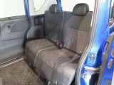 ゆとりある広々とした車内空間は、ドライブを始め買い物やレジャーなど、幅広く活躍します。一人でもみんなとでもお出かけを楽しみましょう!