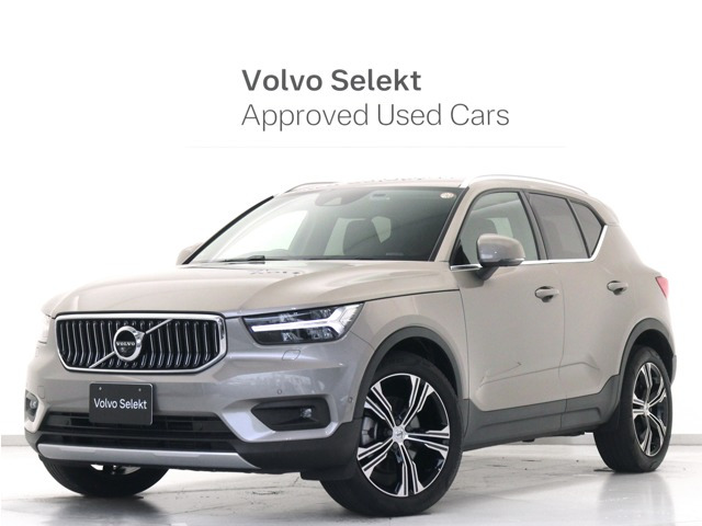 XC40 T4 AWD インスクリプション 4WD