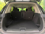 後席を格納すると、これだけの広さが!シーンに合わせたシートアレンジで、大きな荷物も積むことが出来ます♪