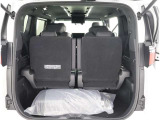 広々としたラゲージスペースを備えています。大きなものや長さのある荷物もしっかりと積み込めます。