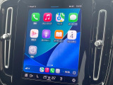 ●Apple Car Play:スマホとの有線接続で、ナビ・オーディオ再生などスマホのアプリ機能が画面でも使える便利機能です!