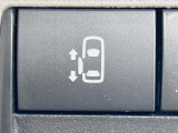 【パワースライドドア】スマートキーや運転席のスイッチでスライドドアの開閉が可能♪電動だから力を入れてドアを開ける必要が無く、小さいお子様でも、重い荷物を持っている時もラクに開け閉めできます♪