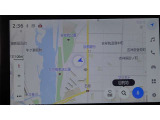 トヨタ純正ディスプレイオーディオ。アンドロイドのスマートホンならBluetooth接続で地図や音楽、YOUTUBE等ご利用できます。ナビキット取付済み。地図のご利用が可能です。