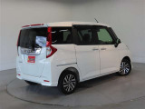 アイドリングストップ機能がついているので、停車時にエンジンを止めて燃料消費を抑えます。環境にもお財布に優しいですね♪