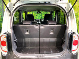 普段のお買い物や通勤、送迎等に十分な荷室スペースを確保しております。セカンドシートを倒すと、大きな荷物の積載も可能です♪
