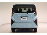 明るく視認性の良いLED式テール&ハイマウントストップランプ採用で、後続車に対して自車の存在をアピールすることて安全性を高めます!