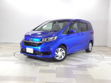 ホンダカーズ東京中央志村店へようこそ。当社下取りのお墨付き車両。人気車両で充実装備の一台。おススメです。どうぞご覧くださいませ。