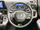 【純正革巻きステアリング】上質な革を使用することで、手にしっかり馴染みとても運転しやすいハンドルです♪