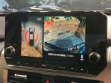 【マルチアラウンドモニター】専用のカメラにより、上から見下ろしたような視点で360度クルマの周囲を確認することができます☆死角部分も確認しやすく、狭い場所での切り返しや駐車もスムーズに行えます。