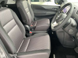 運転席まわりになります。実際に乗って頂き乗り心地をご体験してみてください。