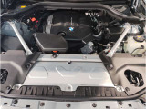 【ご納車前点検】BMW認定中古車は100項目の箇所を徹底的にチェック致します。機械的な箇所や電気系、コンピューターなどをご納車前に点検し、交換基準に達した部品は全て新品に修理返品した後にご納車致します。