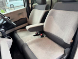 お車をお探しのお客様、ご購入までの流れや疑問点など一つ一つ丁寧にご説明させていただきます。 お客様にご納得頂ける一台を一緒にお探しいたしますので、当店へ是非どうぞ!