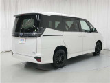ヴォクシー  1.8 ハイブリッド S-Z E-Four 4WD