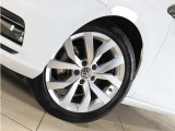 Das WeltAuto独自の項目チェックリストに基づき、入念に車両チェックとクリーニングを実施。美しく高品質な車をご提供します。