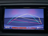 バックモニターで、後方を確認しながら安心して駐車することができます。運転初心者も熟練者も必須の機能ですよ!