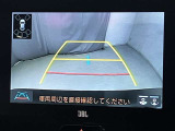 いまや必須装備「ナビゲーション」搭載!知らない場所にスイスイッとドライブ。もう、これなしではハンドルを握れませんね!でも運転中の操作は危険ですのでご注意ですね☆