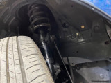 お車を安心してお乗りいただく為には、足回りの定期点検が欠かせません。サービスサポート(有償保証)では無料点検もご提供しており、安心のカーライフをお過ごしいただけるサポート体制が整っています。