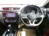 エクストレイル 2.0 20X 4WD 3列車 