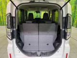 普段のお買い物や通勤、送迎等に十分な荷室スペースを確保しております。セカンドシートを倒すと、大きな荷物の積載も可能です♪