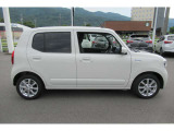 中古車クレジット(オートローン)の取り扱いもございます。詳細に関してはスタッフまで。