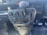 【運転席操作部】運転に役立つ機能ばかり!快適なドライブにしてくれること間違いなし!!