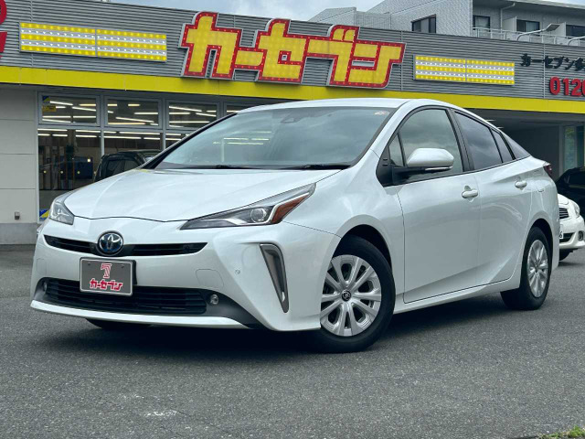 プリウス 1.8 S セーフティ プラスII E-Four 4WD