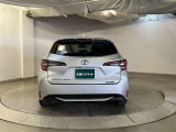 リヤ、後ろから見るとまた車の印象が変わってきますね☆☆