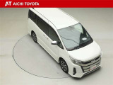 両側パワースライドドア付きだから、狭い駐車スペースなどでの乗り降りラクラク♪小さなお子さまのいるご家庭には嬉しい装備です。