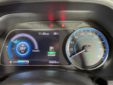 【スピードメーター】メーターがシンプルで見やすく運転しやすいですね!