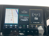 9インチの大画面を「ナビゲーション」「車両情報」「オーディオ」の3つの情報エリアに区分★様々な情報へタッチパネルで簡単アクセス!